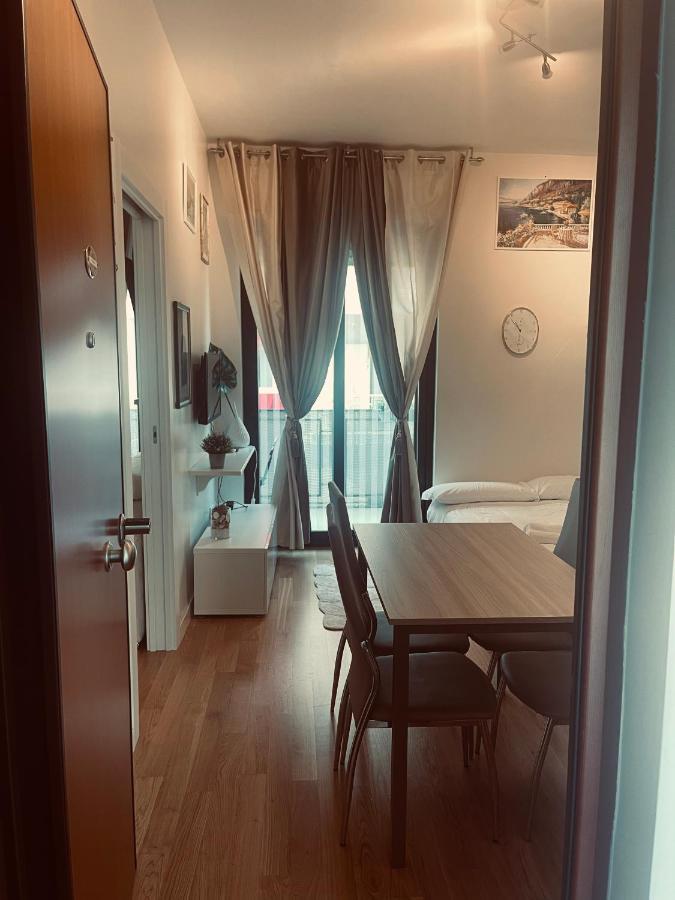 Futura Exclusive Suite 4 Bari Bagian luar foto